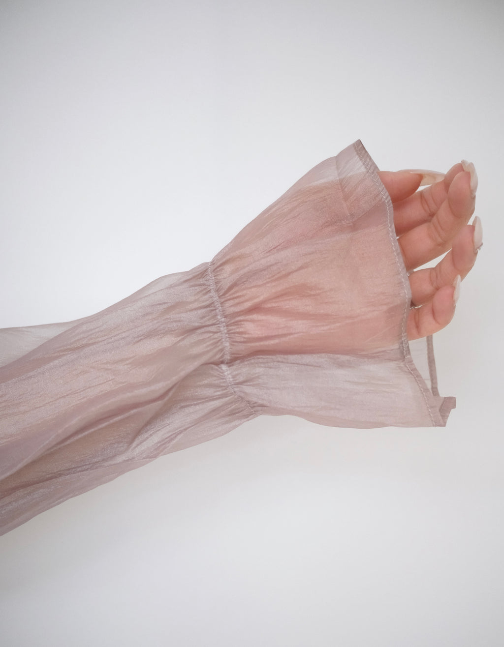 日系感透光暗閃四色 Ruffle Top