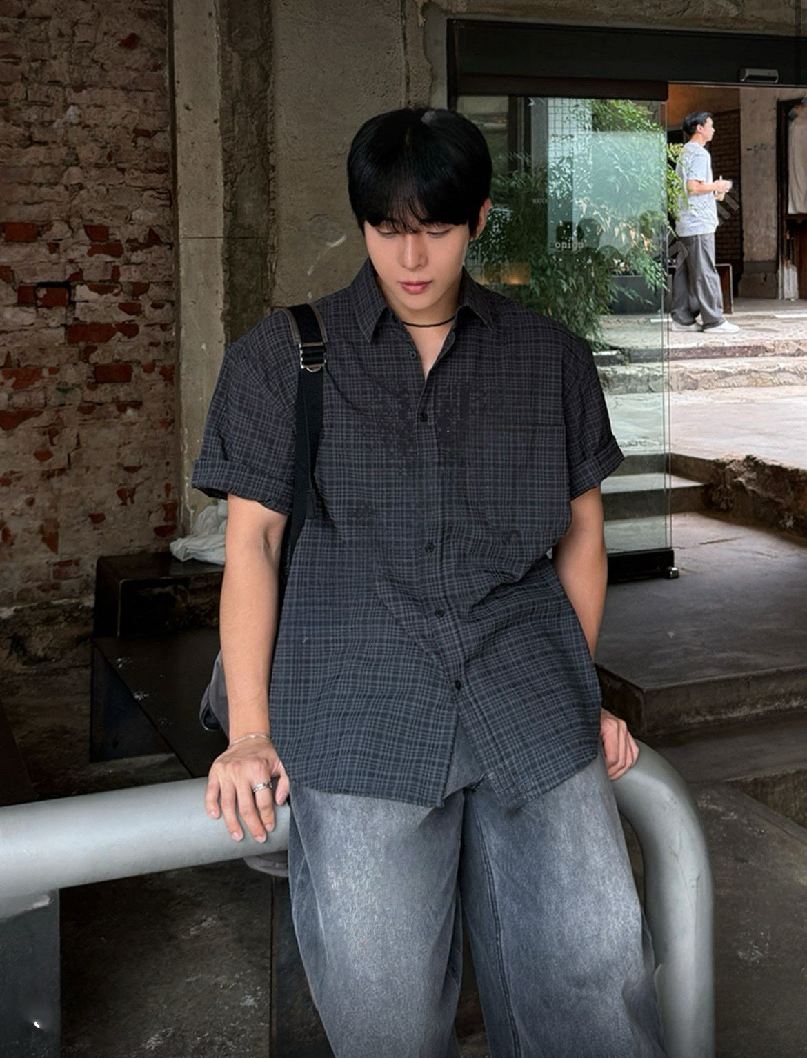 KR 男裝 三色暗格紋恤衫