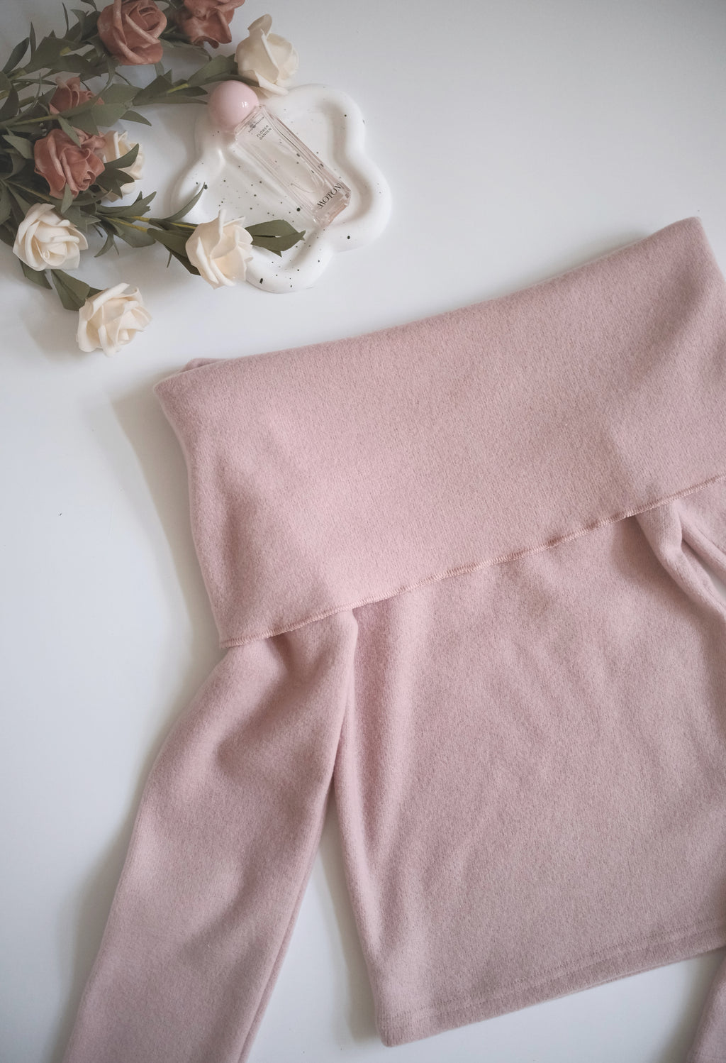 KR 新網站迎新優惠 冬日八色一字肩上衣