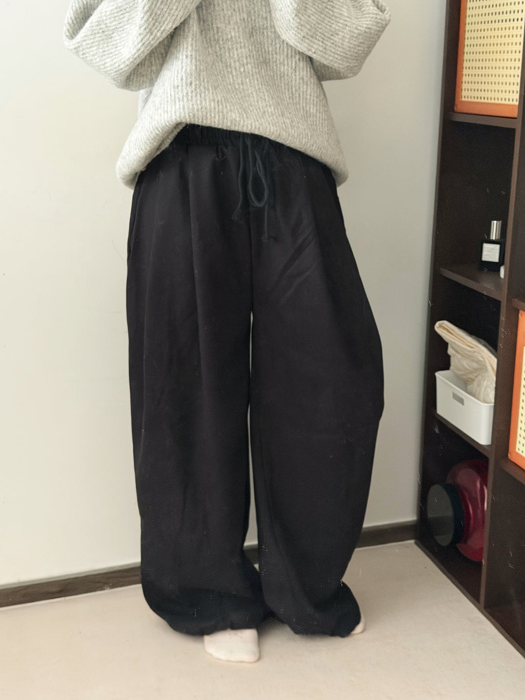 KR 完美版型西褲感小綿褲