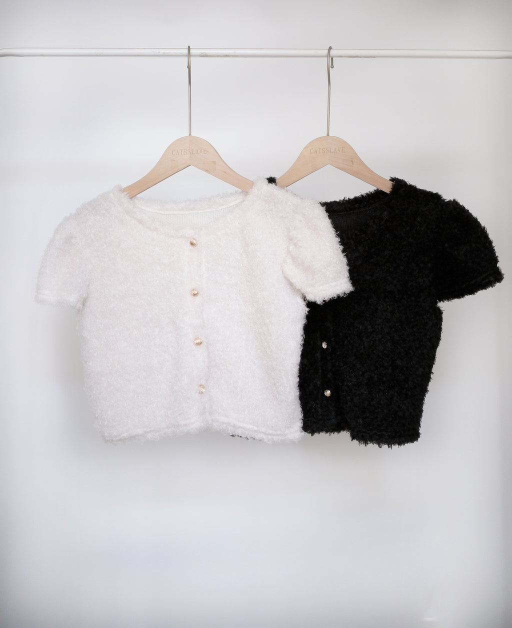 KR 小熊感毛毛泡泡袖上衣 (T251106)