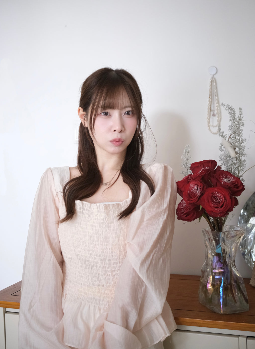KR 春季26ss 三色溫柔感雪紗方領上衣