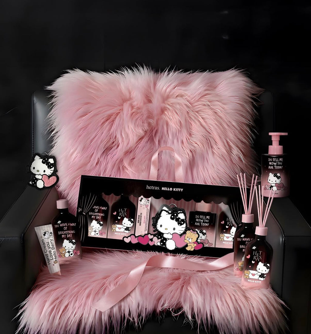 hetras. x Hello Kitty Black Limited Gift Set
