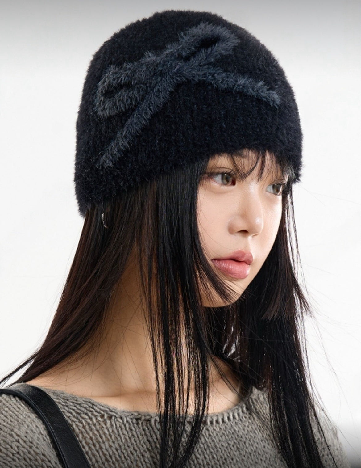 KR 毛絨絨蝴蝶結圖案冷帽