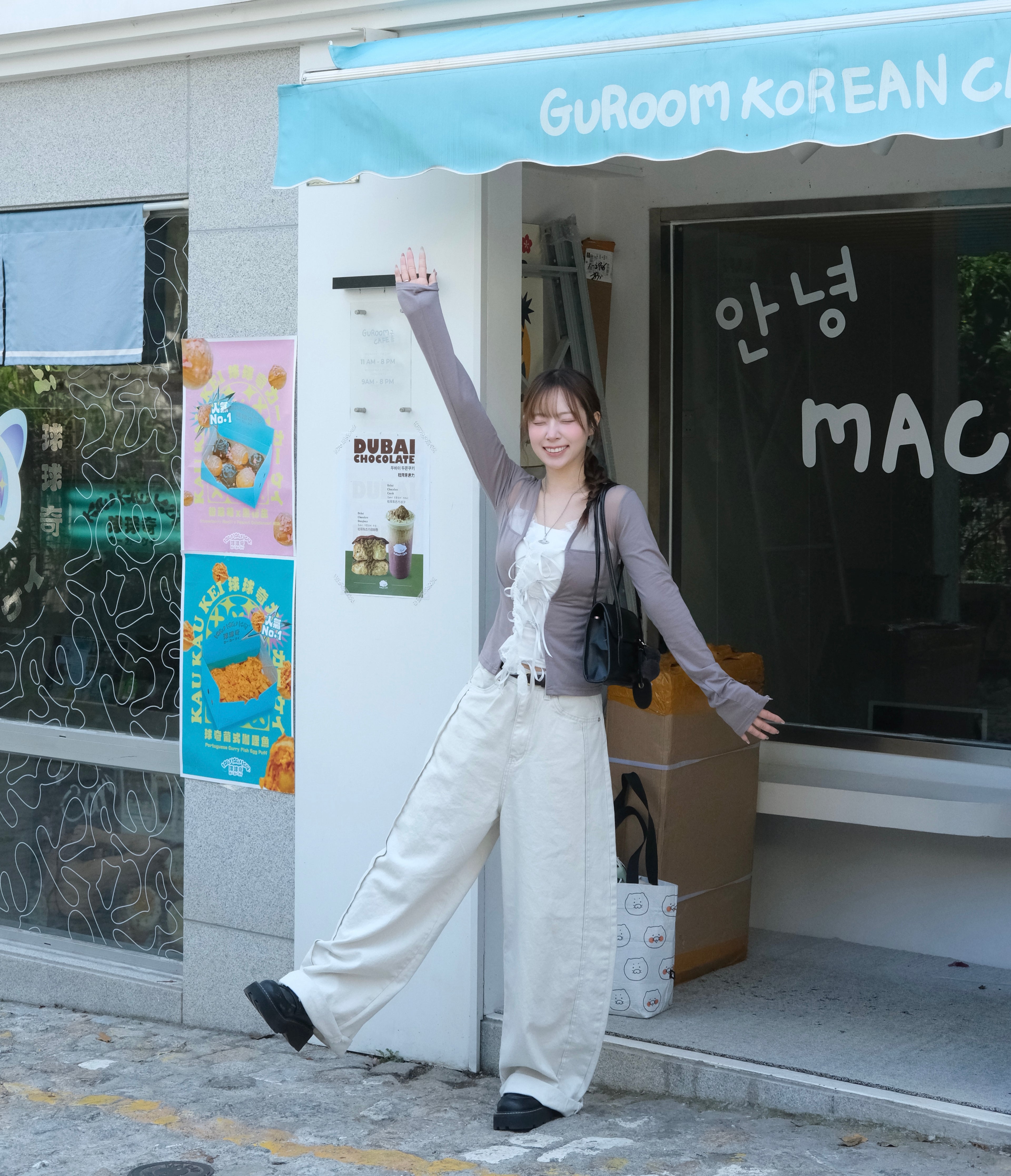 KR 小透視四帶絲帶綁蝴蝶上衣￼