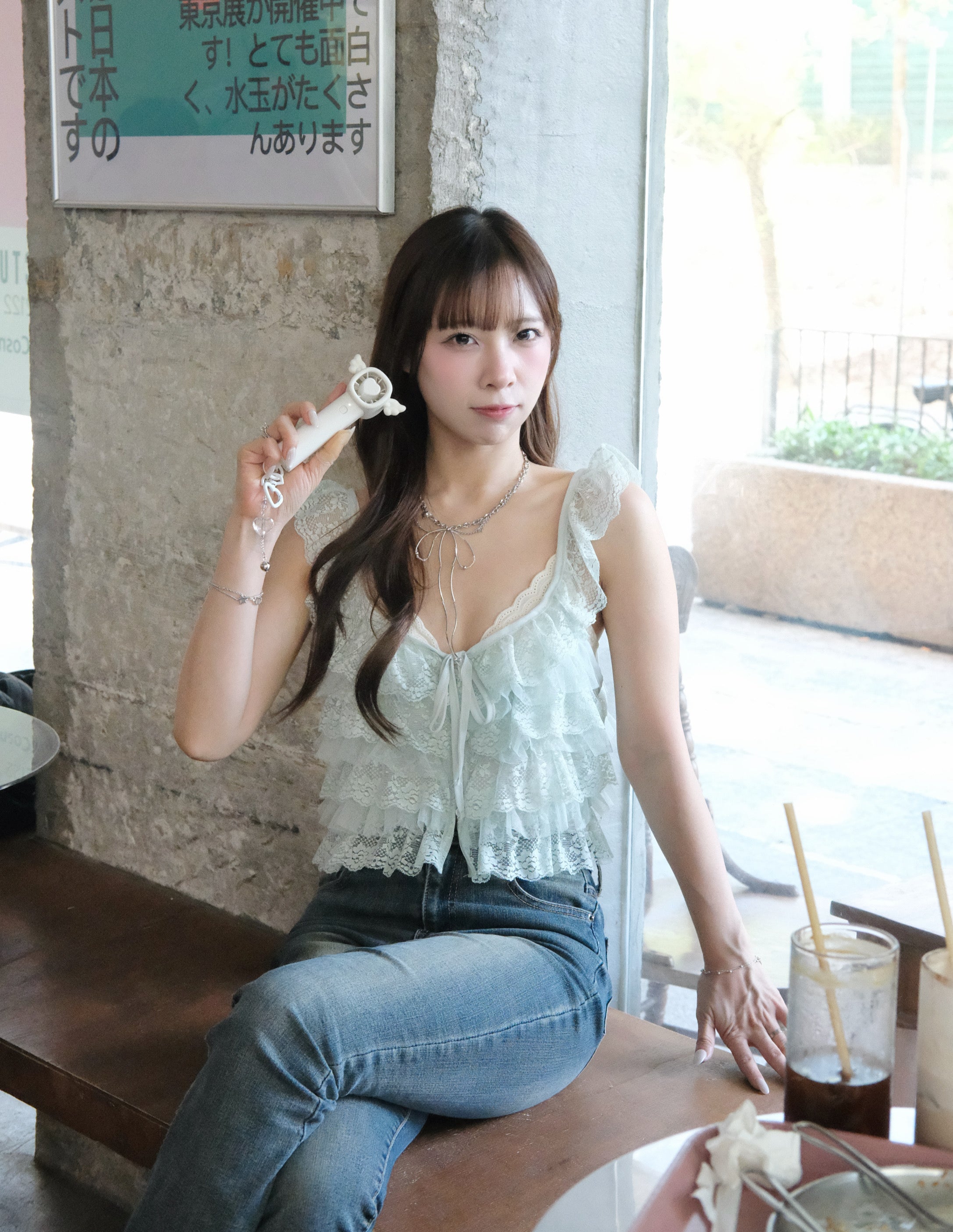 KR 大U領蕾絲層層疊Top 2.0